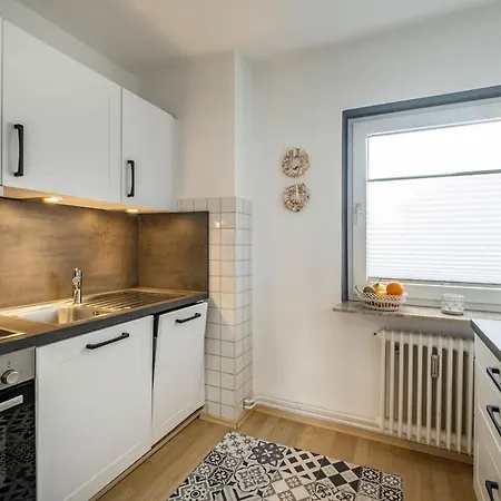 Апартаменты Haus Alleestrasse 1 *